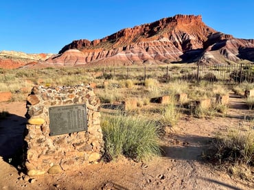 Cemetery (near Paria Townsite) with a view.